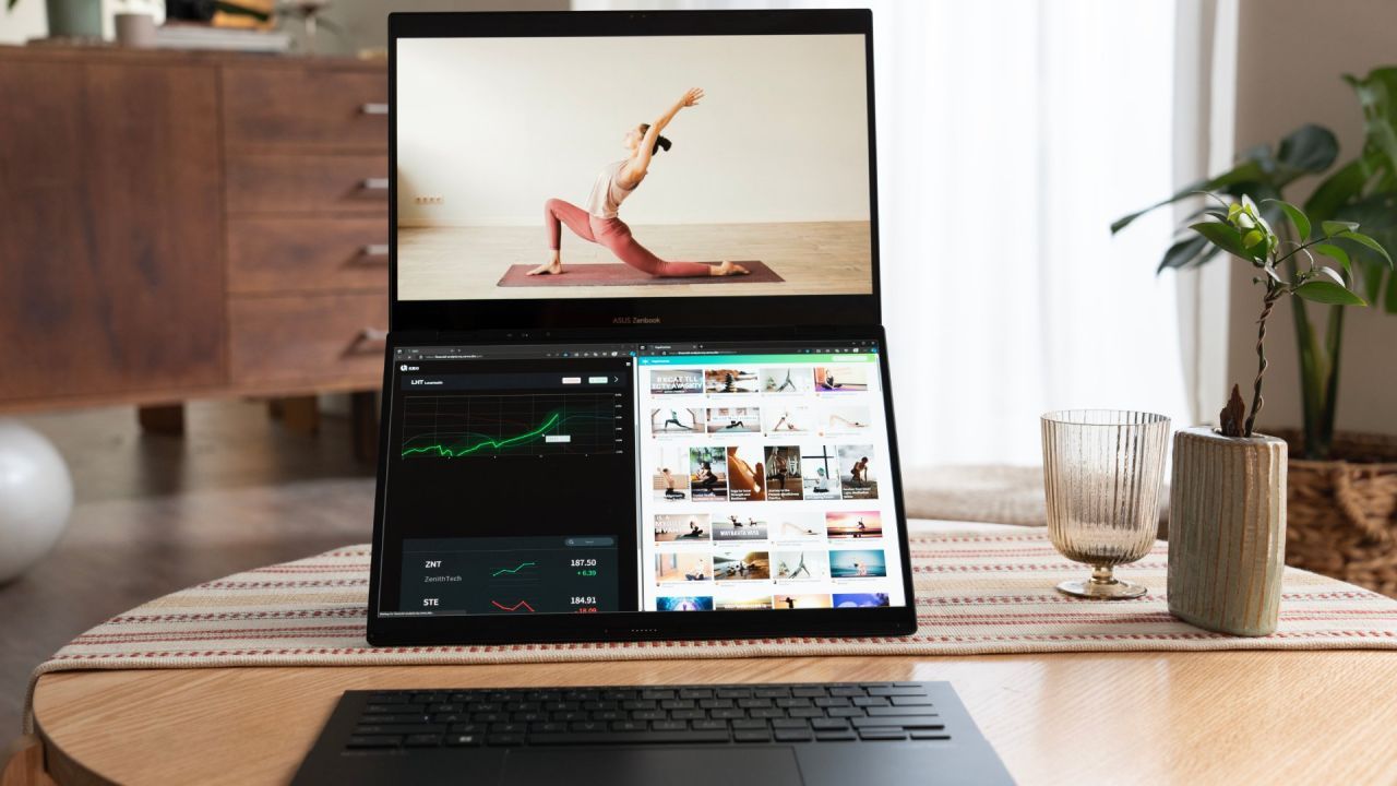 (P) ASUS Zenbook DUO (UX8406): un laptop cu o viziune mare_1