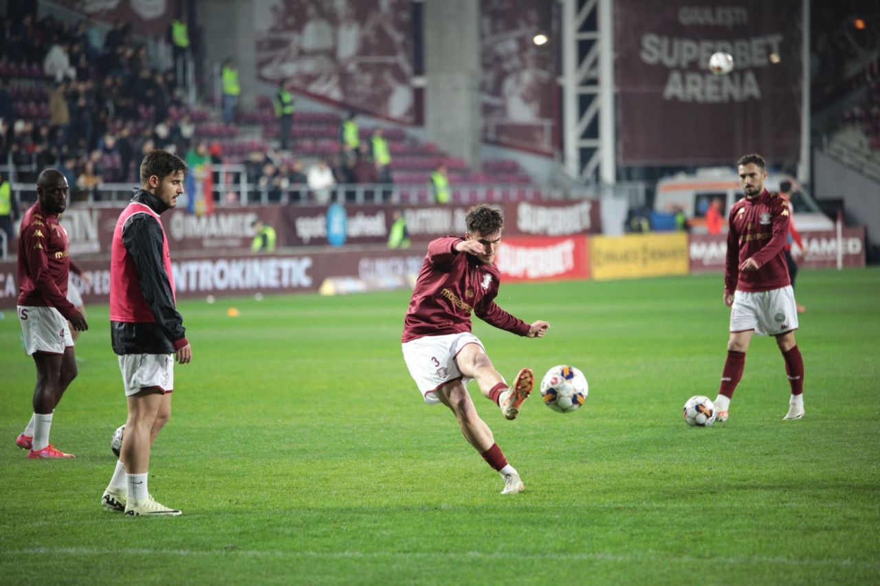 Cine e Robert Bădescu, puștiul care a debutat cu gol pentru Rapid. A fost adus în Giulești de un fost jucător al FCSB_1