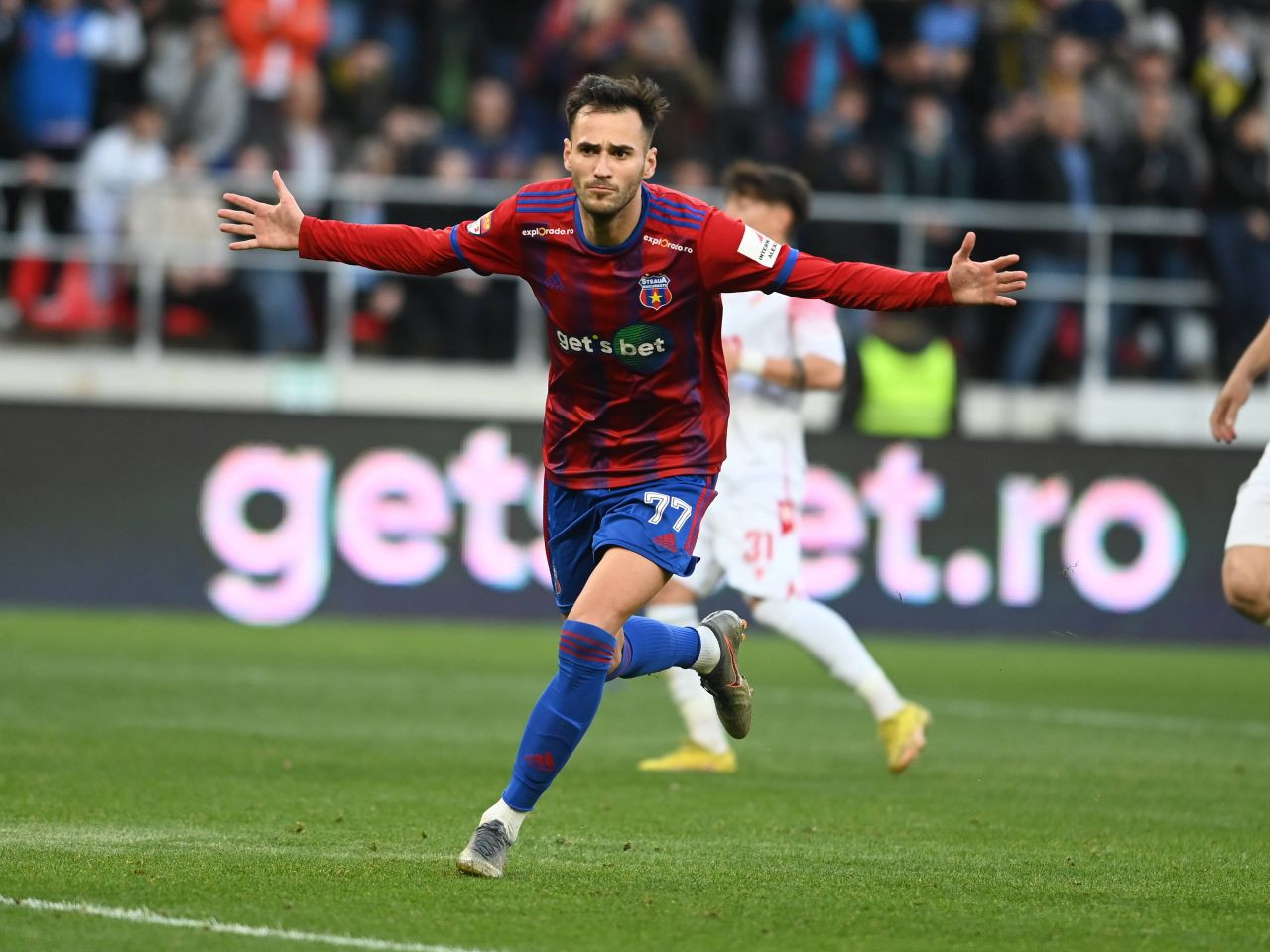 Cum arată topul golgheterilor din Liga 2: eternul Bogdan Chipirliu de la Steaua, plus trei fotbaliști foști la Dinamo și Rapid!
