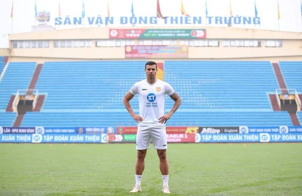 Războiul din Vietnam! Gol după gol începând cu minutul 90+3 în thriller-ul de debut al lui Lucas Alves, fostul căpitan al lui Dinamo_6