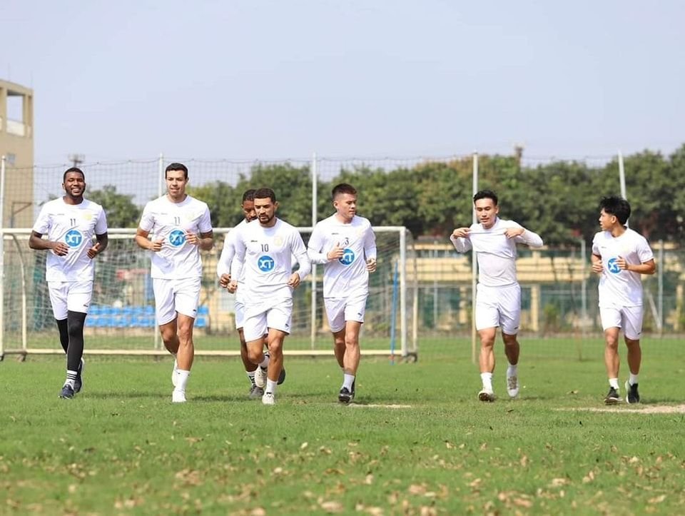 Războiul din Vietnam! Gol după gol începând cu minutul 90+3 în thriller-ul de debut al lui Lucas Alves, fostul căpitan al lui Dinamo_8