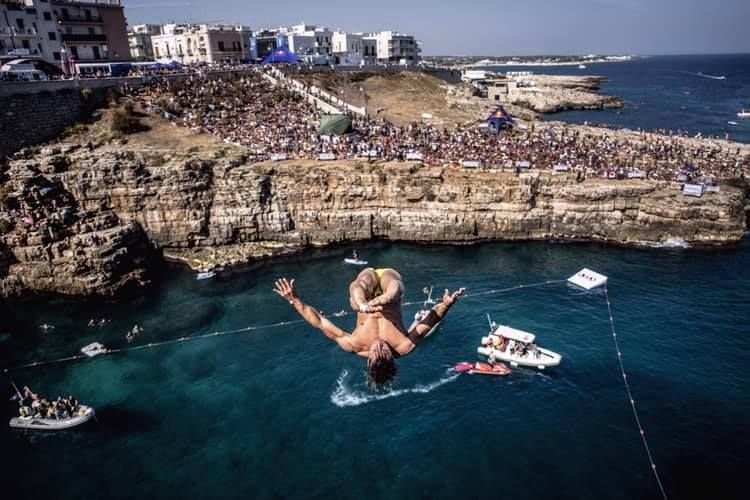 Constantin Popovici şi Cătălin Preda, nominalizaţi de European Aquatics la titlul de sportivului anului 2023 în high-diving. Unde pot fi votați_24