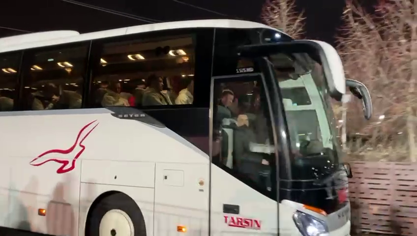 Demi Rose, aparitie FIERBINTE! Supermodelul s-a pozat intr-un costum de baie minuscul