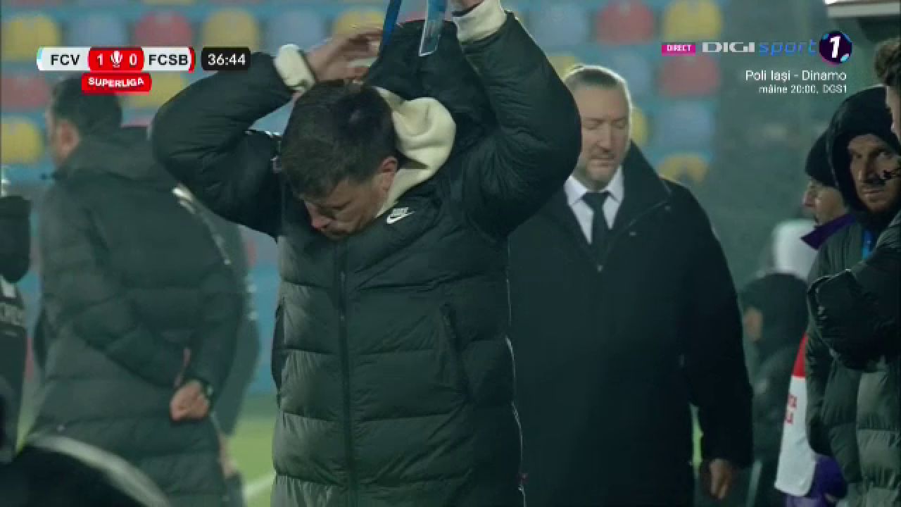 Mihai Pintilii, OUT în FC Voluntari - FCSB! Colțescu i-a arătat direct cartonașul roșu_3