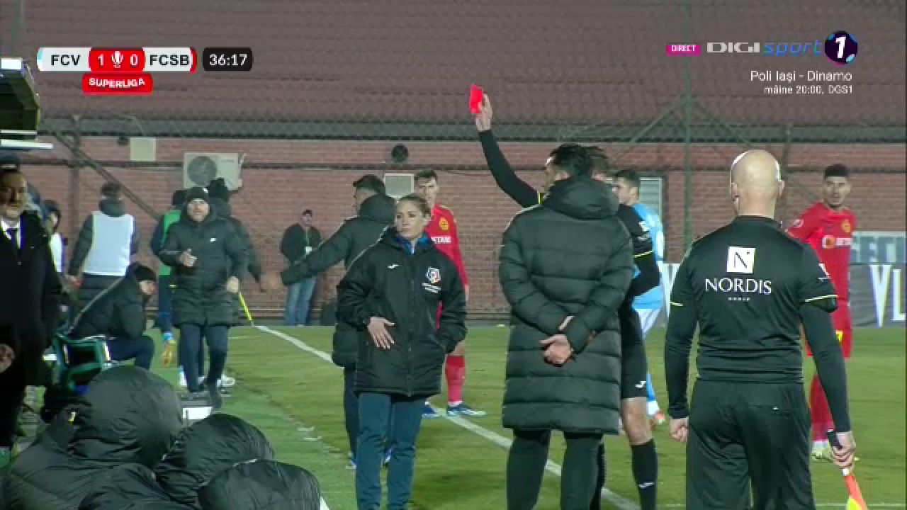 Mihai Pintilii, OUT în FC Voluntari - FCSB! Colțescu i-a arătat direct cartonașul roșu_11