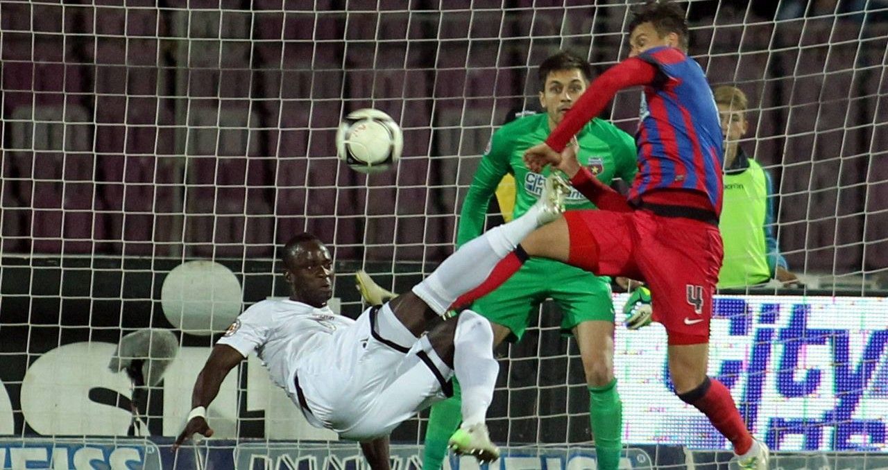 Unde s-a transferat Mansour Gueye, ”omul foarfecă” din fotbalul românesc care le-a refuzat pe Steaua, Dinamo și Rapid_1