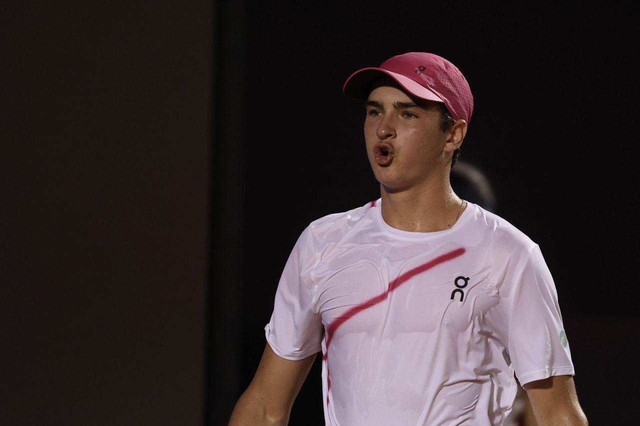 Renunță la facultate pentru a trece la profesioniști! Povestea momentului în tenis, un puști de 17 ani din Rio de Janeiro_1