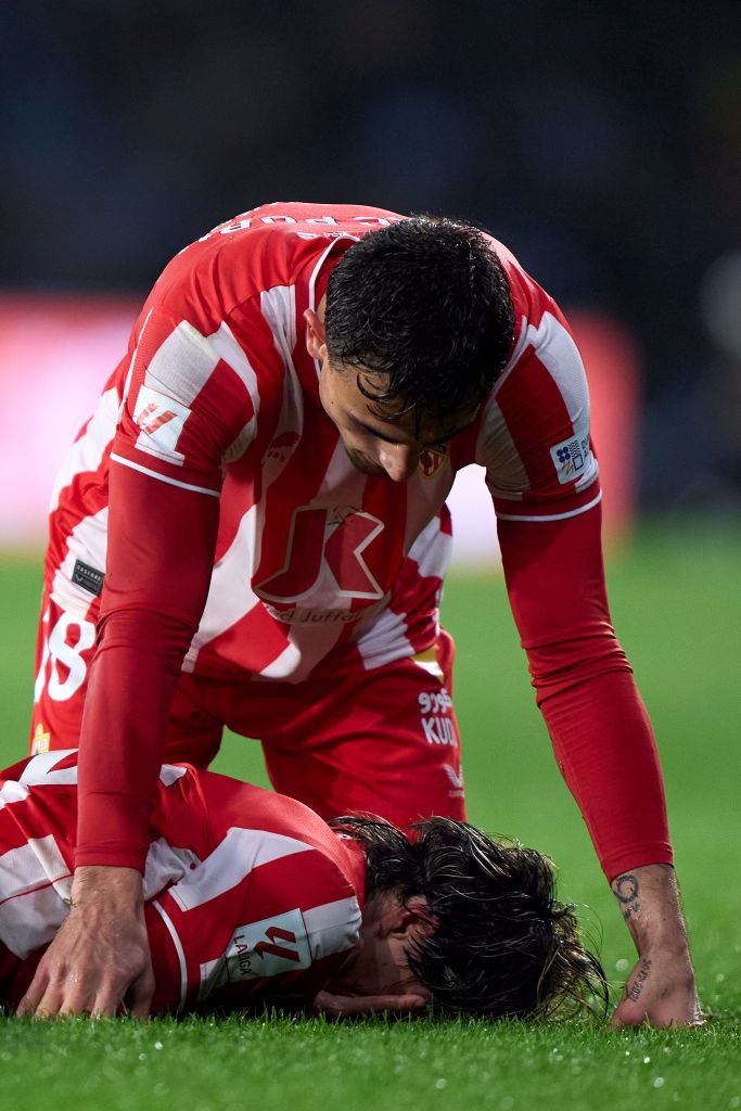 Momente de panică în LaLiga: direct la spital cu guler cervical după ce a fost accidentat de un coechipier_6