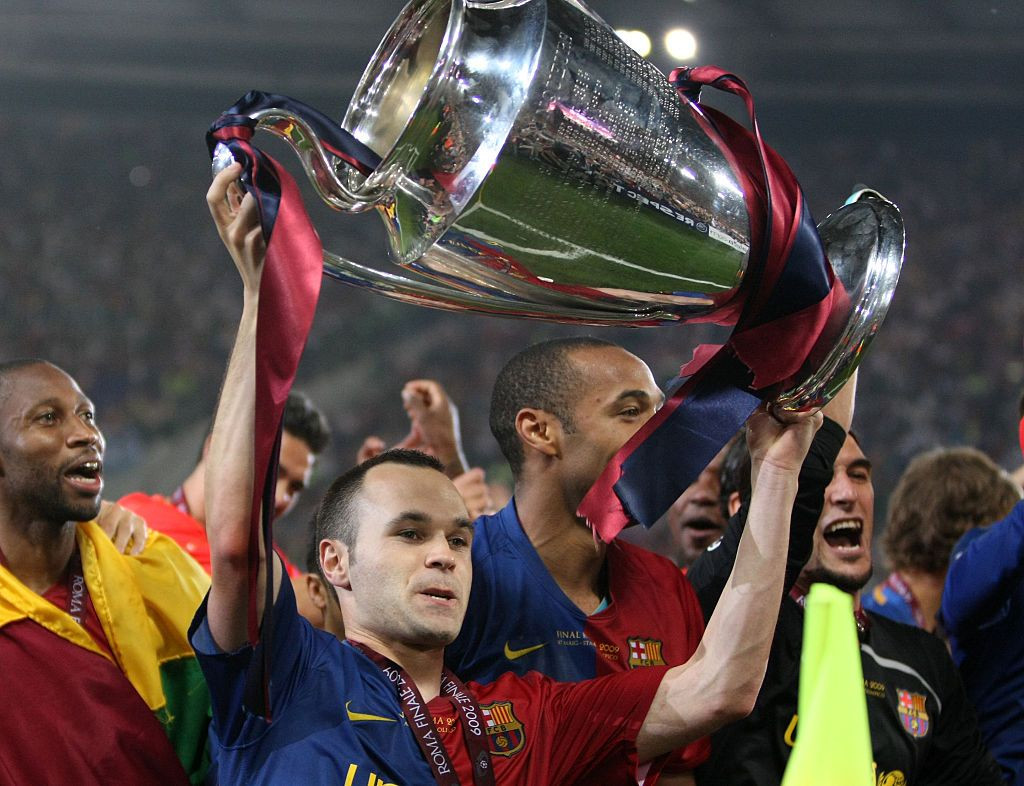 Andres Iniesta a ajuns la 1000 de meciuri: niciun cartonaș roșu, 38 de trofee, campion mondial și european!_6