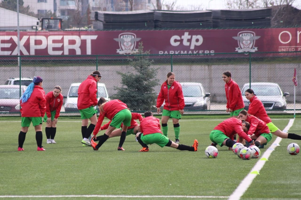 Rapid a reușit o victorie la scor împotriva rivalei Dinamo în campionatul feminin!_2