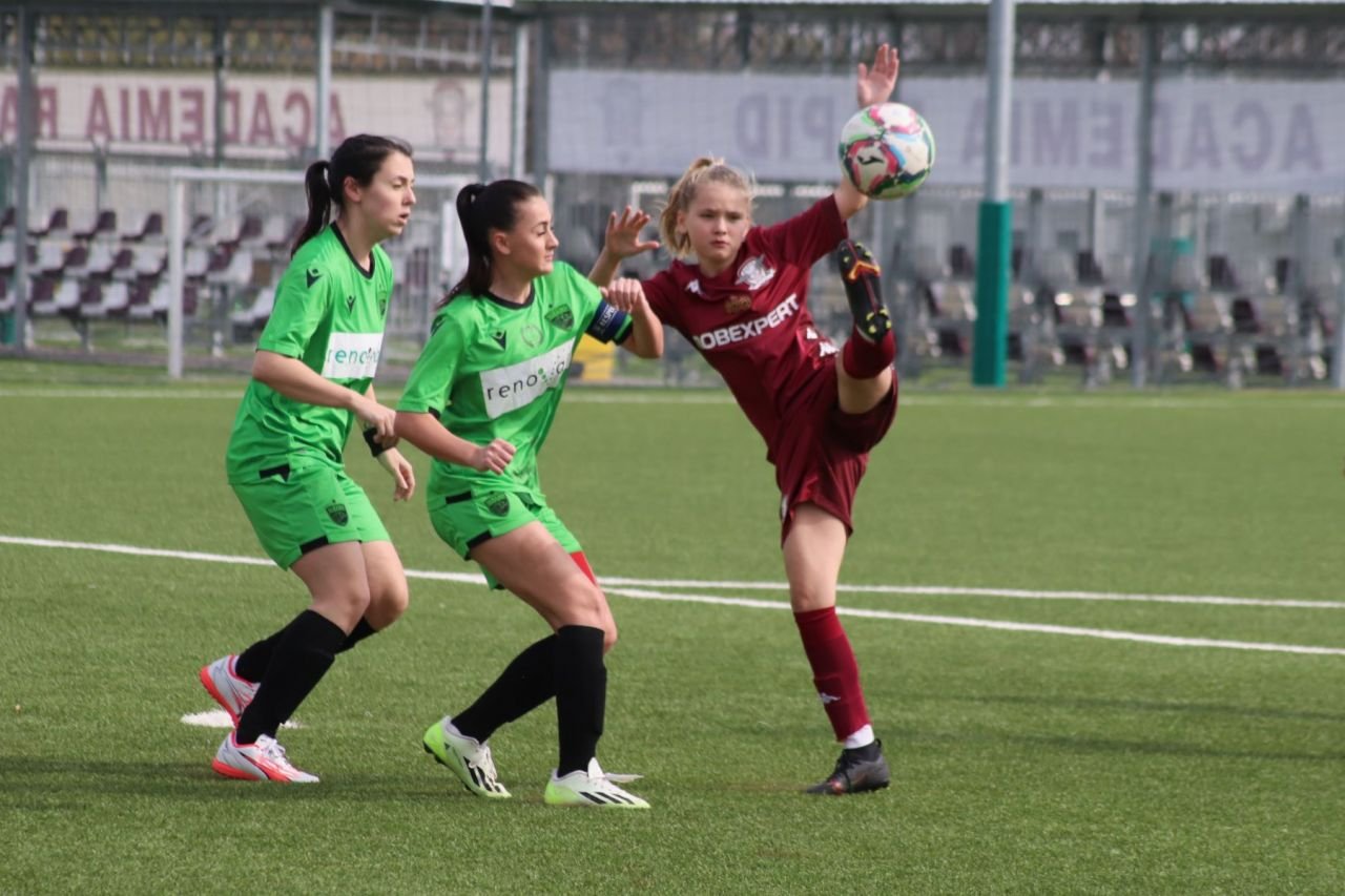 Rapid a reușit o victorie la scor împotriva rivalei Dinamo în campionatul feminin!_23