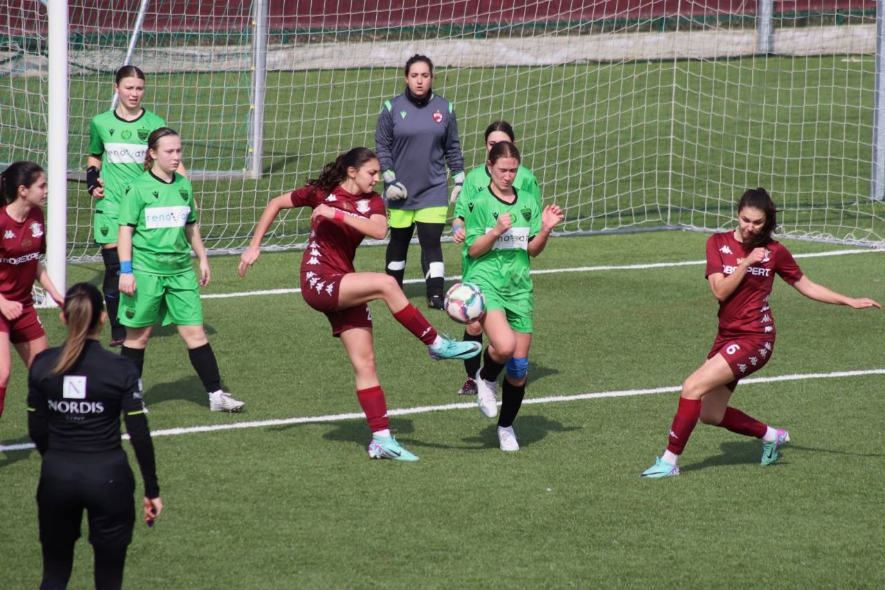Rapid a reușit o victorie la scor împotriva rivalei Dinamo în campionatul feminin!_30