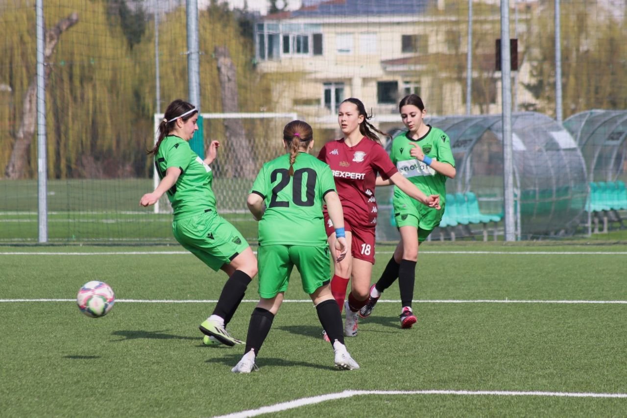 Rapid a reușit o victorie la scor împotriva rivalei Dinamo în campionatul feminin!_33