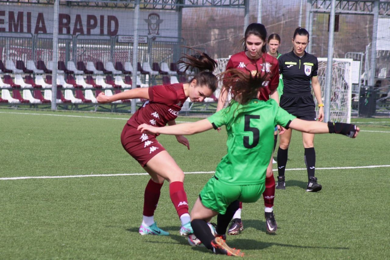 Rapid a reușit o victorie la scor împotriva rivalei Dinamo în campionatul feminin!_34