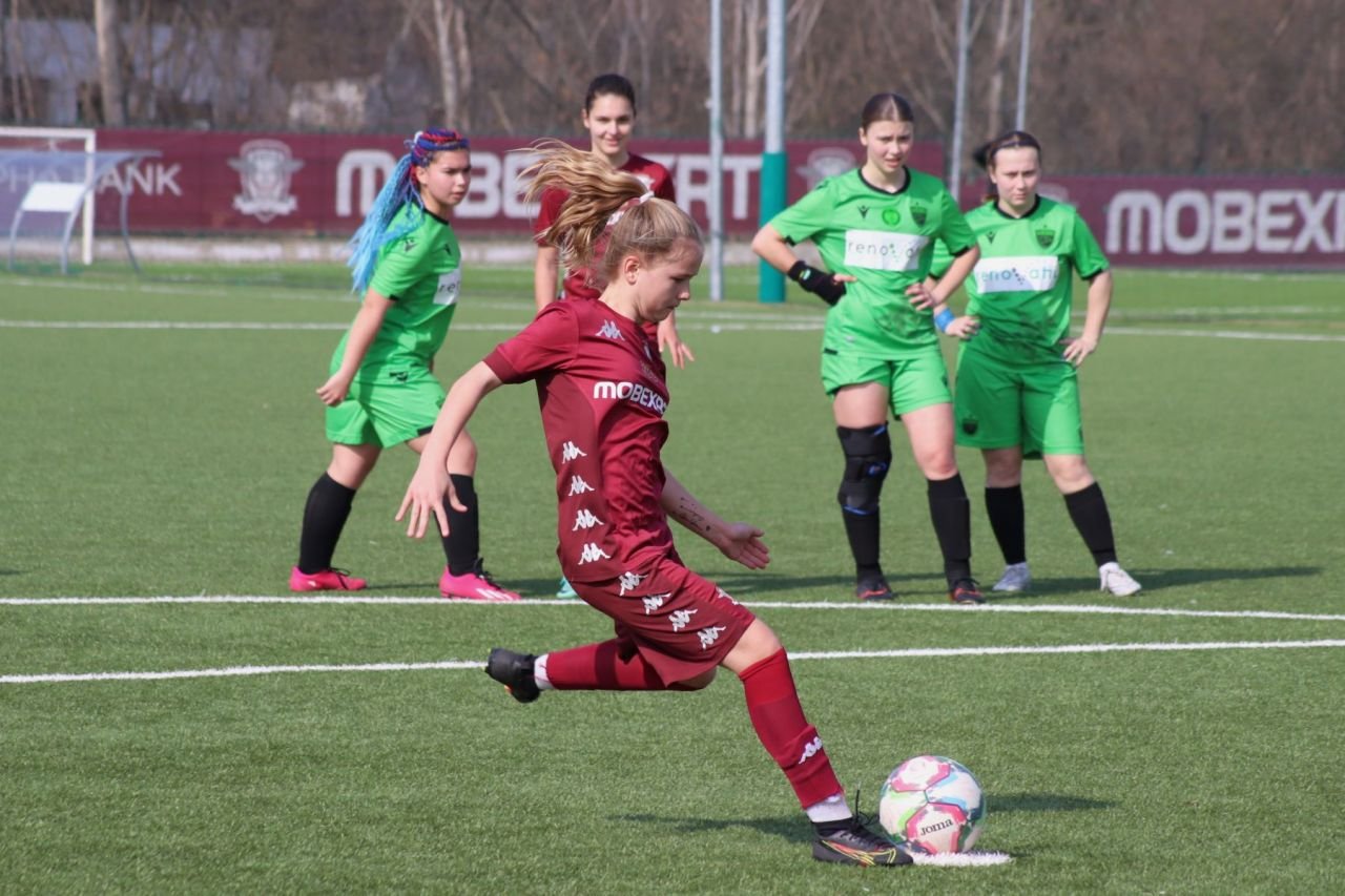 Rapid a reușit o victorie la scor împotriva rivalei Dinamo în campionatul feminin!_49