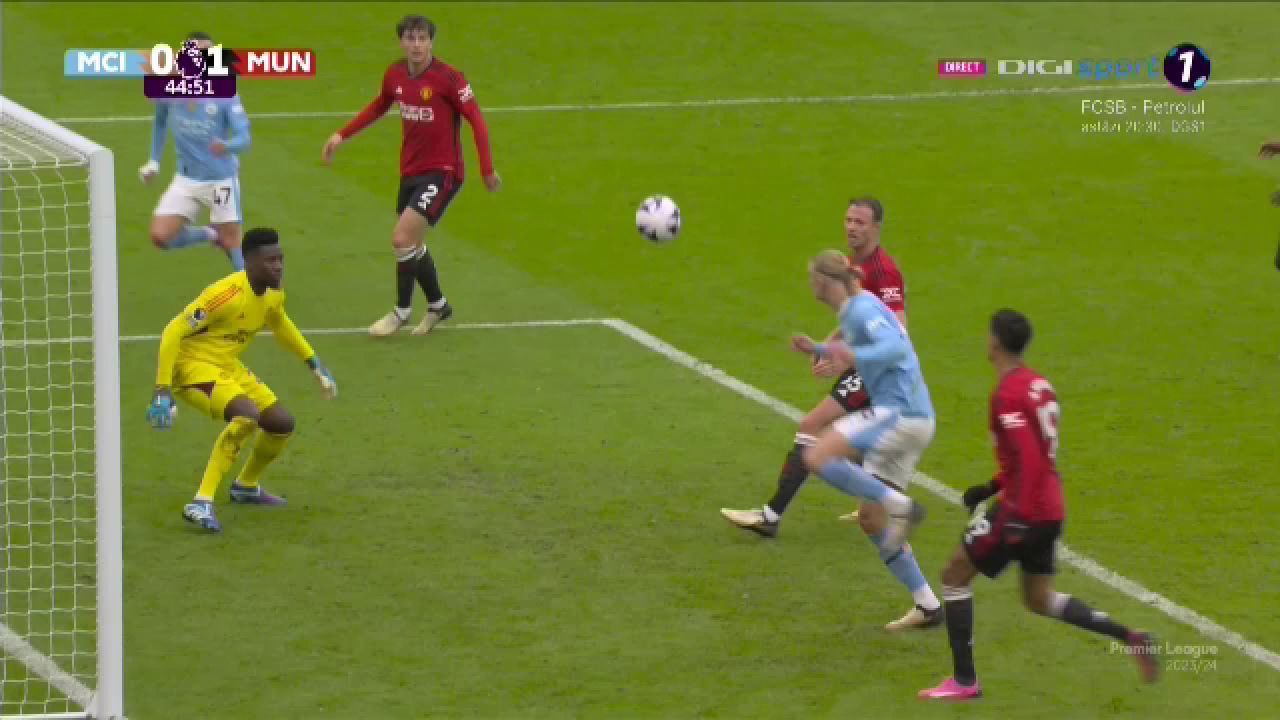 Erling Haaland a ratat incredibil cu poarta goală în derby-ul cu United și fanii au rămas șocați: ”N-am văzut niciodată așa ceva”_13