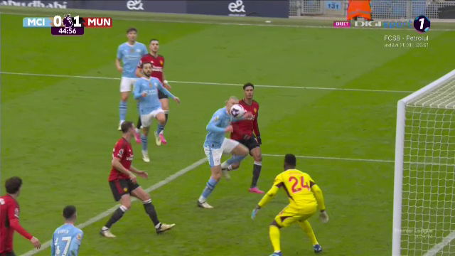 Erling Haaland a ratat incredibil cu poarta goală în derby-ul cu United și fanii au rămas șocați: ”N-am văzut niciodată așa ceva”_32