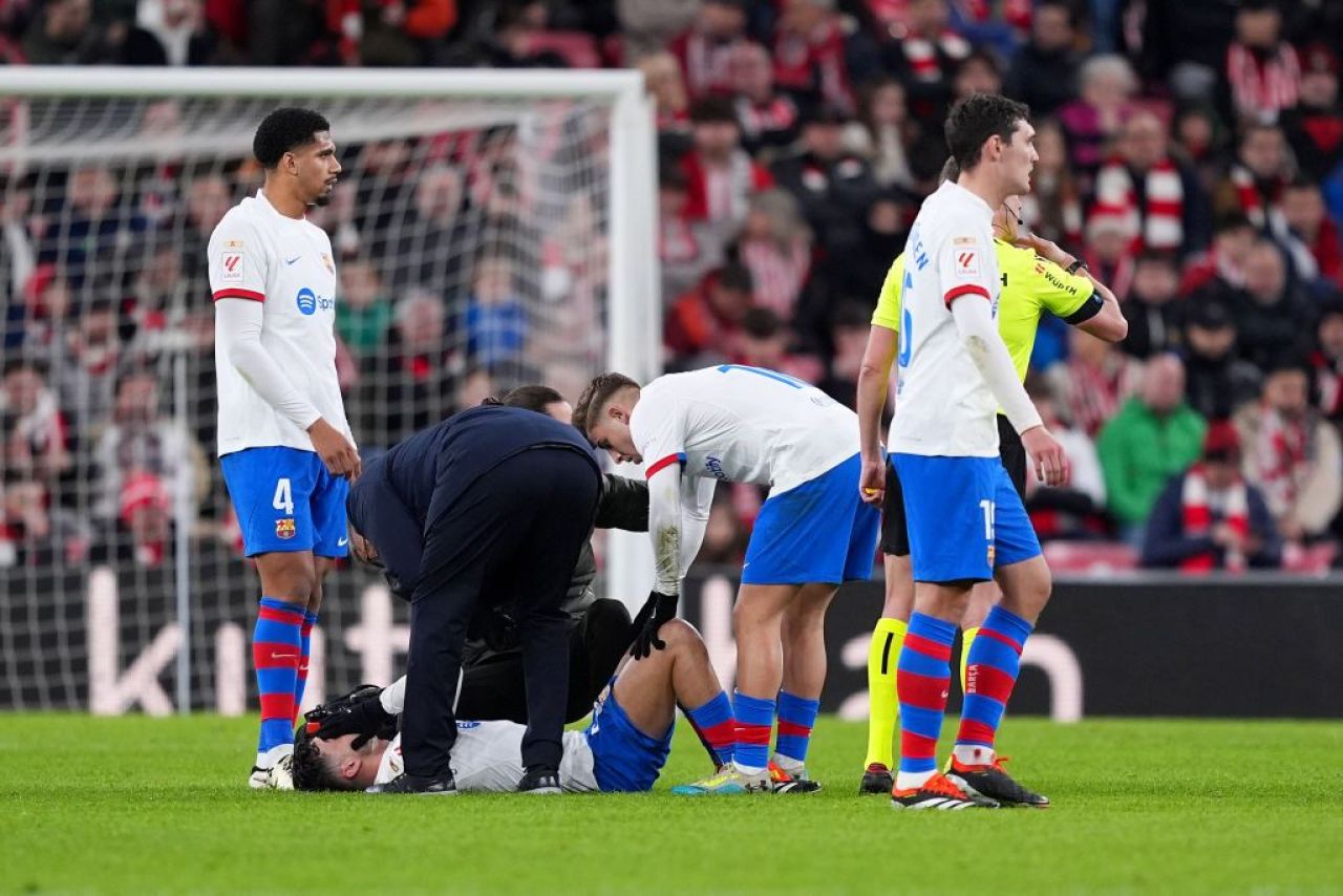 Lovitură dură pentru FC Barcelona! Doi dintre titularii echipei, out pentru următoarele săptămâni: ratează duelul cu Napoli_5