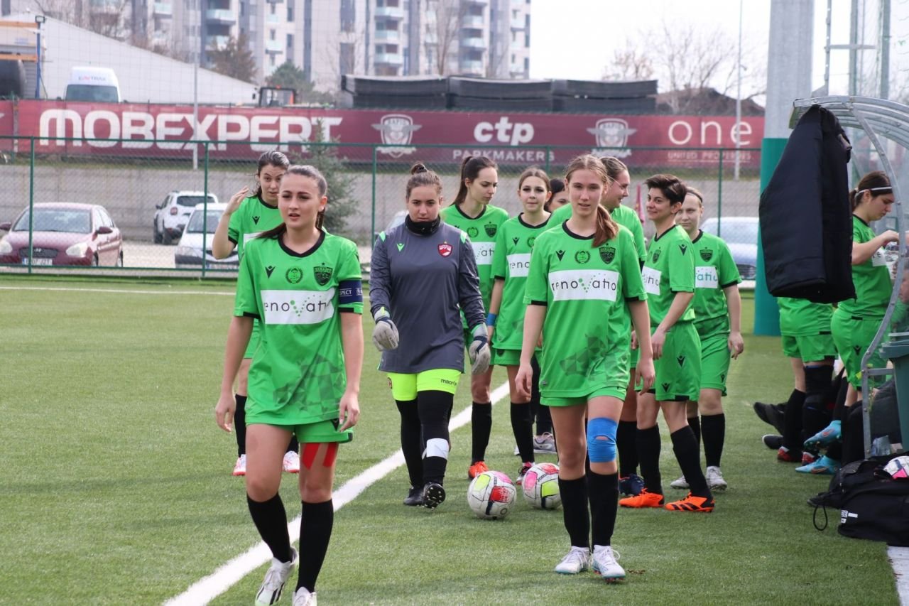 Dinamo, înfrângere cu 1-7 și ultimul loc în Liga 3! De ce spune însă antrenorul că echipa se află pe drumul cel bun_11