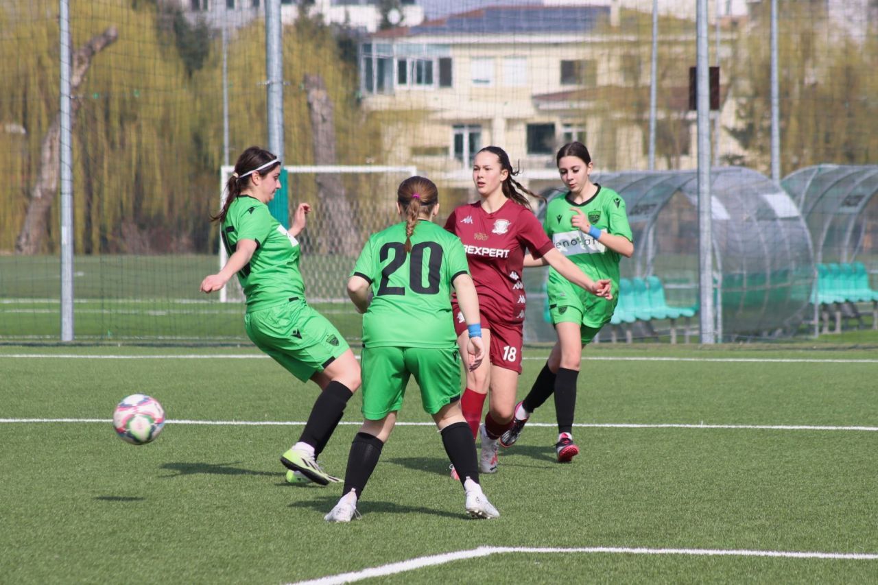 Bicfalvi, eroul lui Radoi in Irlanda de Nord! Romania urca in a doua urna pentru tragerea la sorti a Mondialului! Aici ce s-a intamplat in Irlanda de Nord 1-1 Romania_7