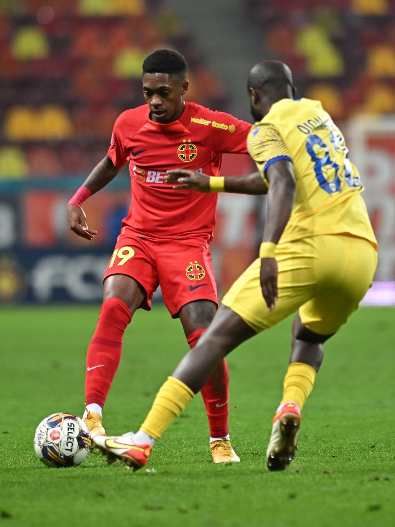 FCSB nu mai poate rata titlul nici dacă vrea. Caramavrov scrie despre lupta la câștigarea campionatului, în care Rapid și CFR au pierdut tempoul_5