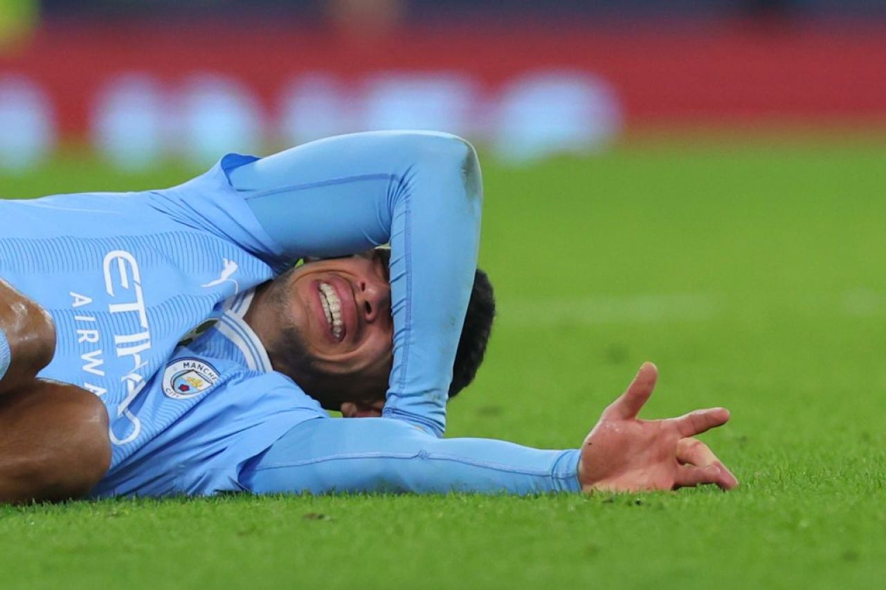 Imagini horror: cum arată degetul lui Matheus Nunes după accidentarea din Manchester City - Copenhaga_3