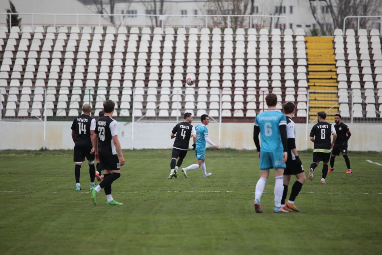 Cum s-a descurcat singura echipă românească de fotbal care mai joacă în cupele europene în acest sezon_3
