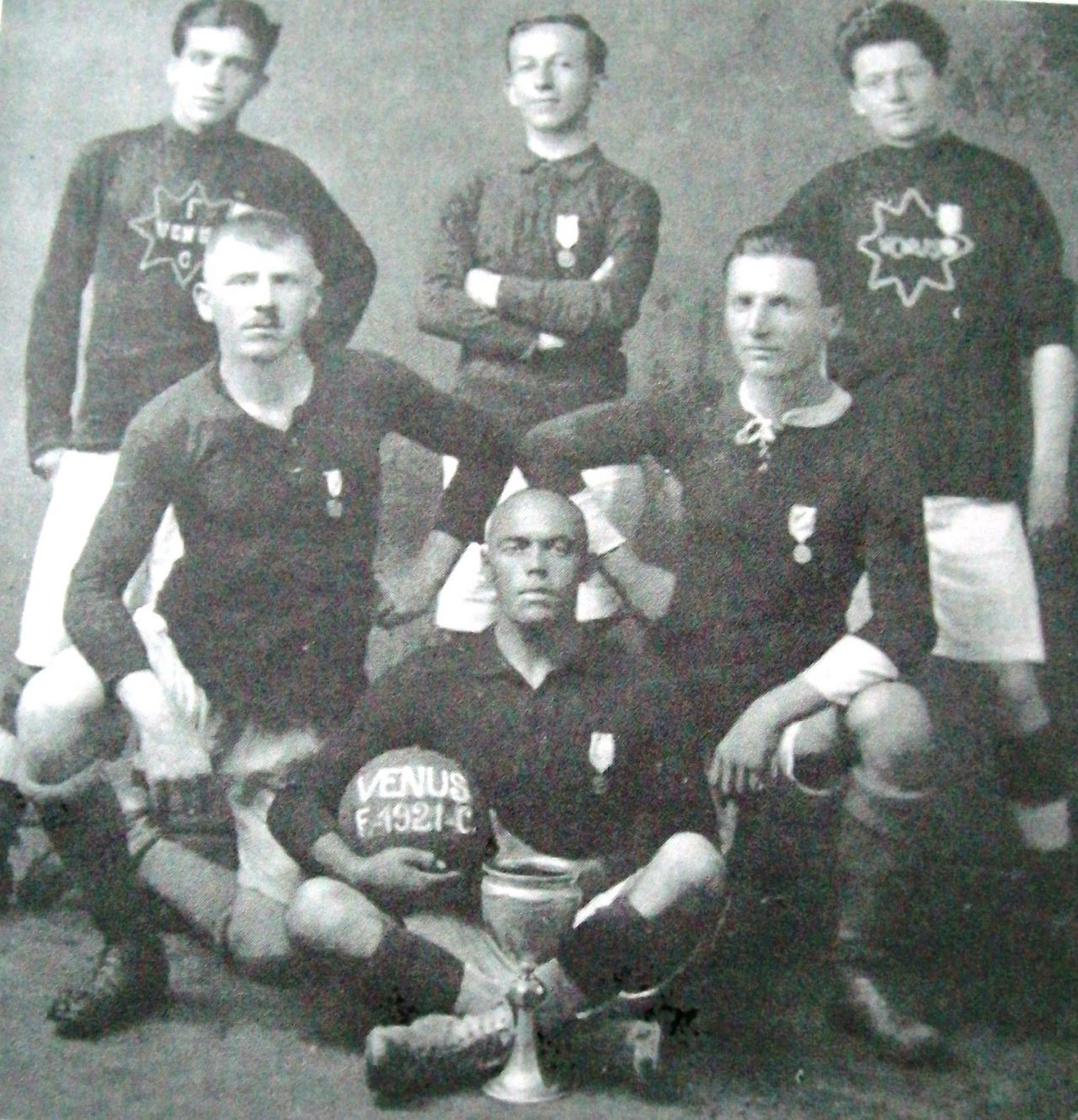 Reveniri de ultima ora la Dinamo inaintea meciului de la Pitesti! Doi fotbalisti aflati in exil la echipa secunda se intorc dupa plecarea lui Contra