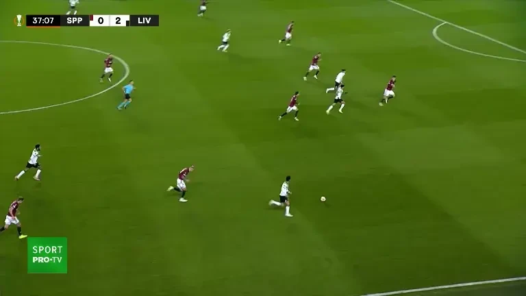 Sparta Praga - Liverpool | Minutul 37: Ocazie Sparta Praga!