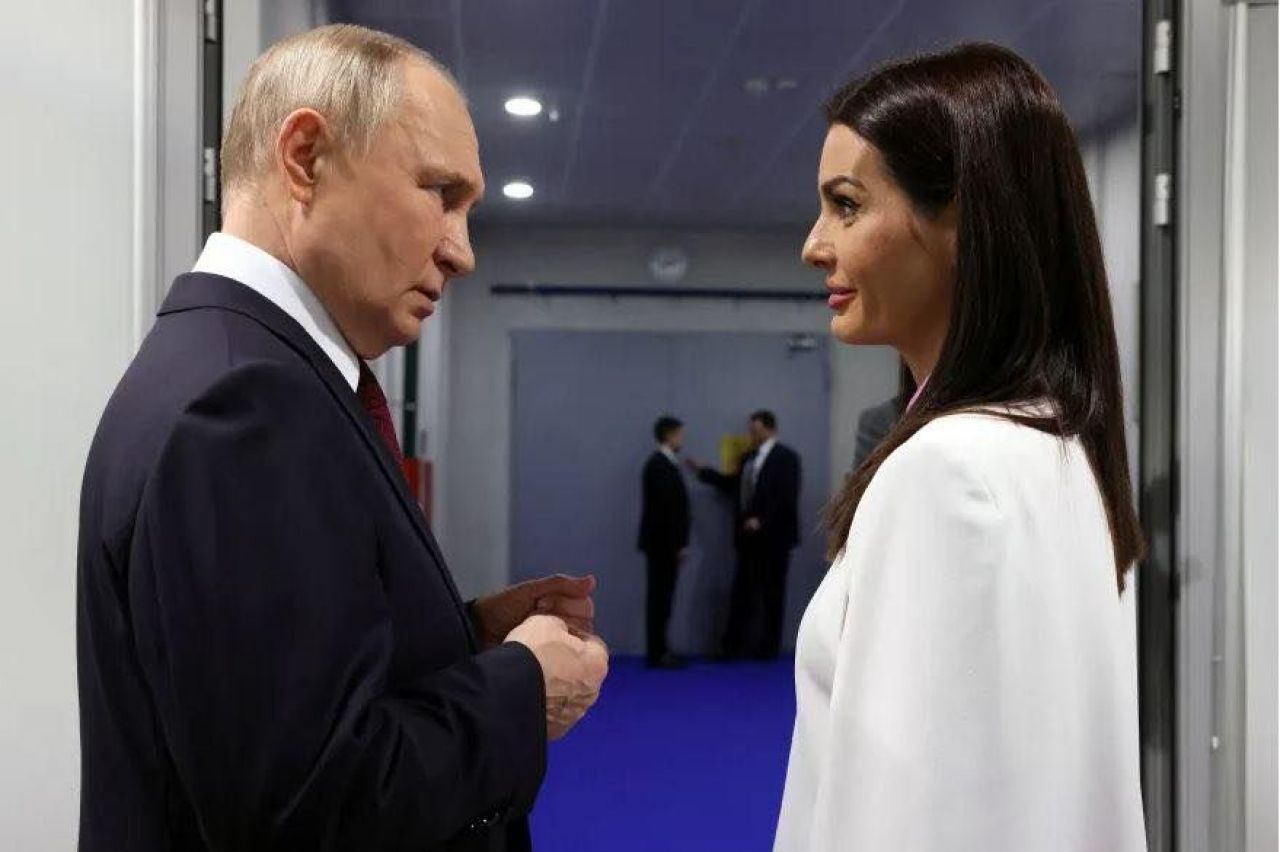 Boje moi, ea este bașkanul care conduce Găgăuzia! Evghenia Guțul s-a plâns ”tătucului” Vladimir Putin_27