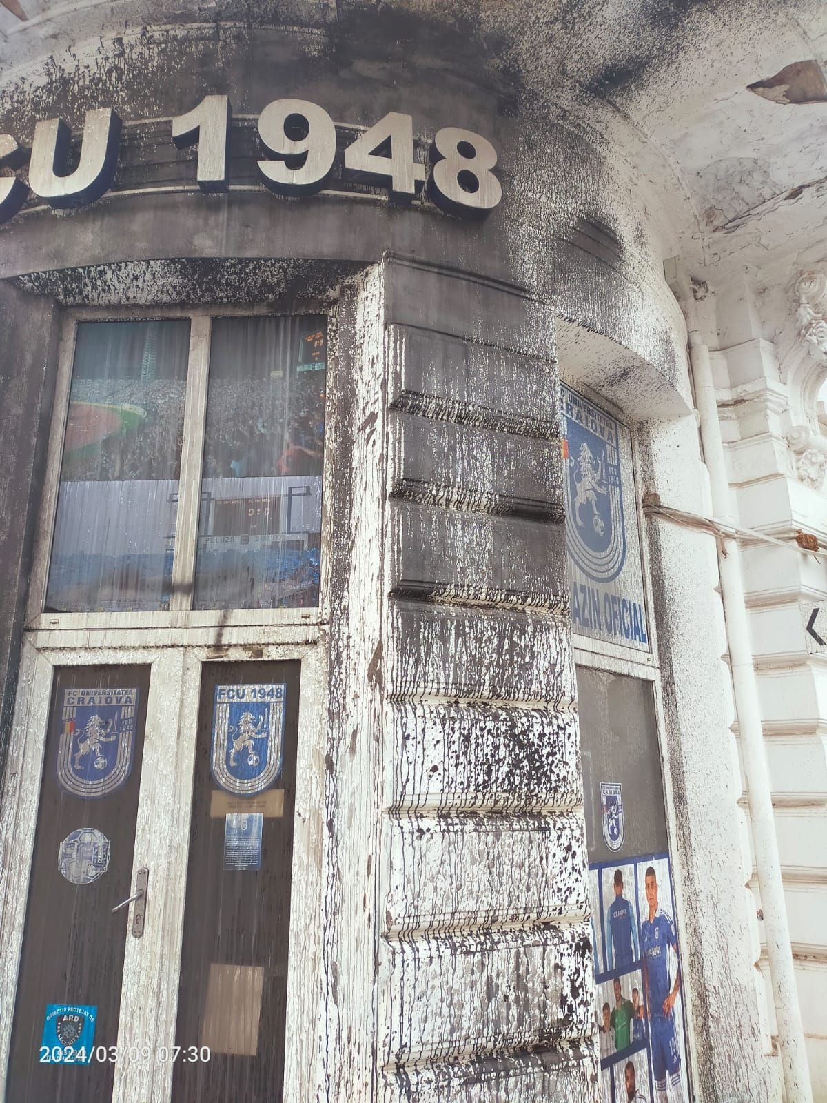 Sediul FCU Craiova, vandalizat cu o zi înainte de derby-ul Olteniei_13