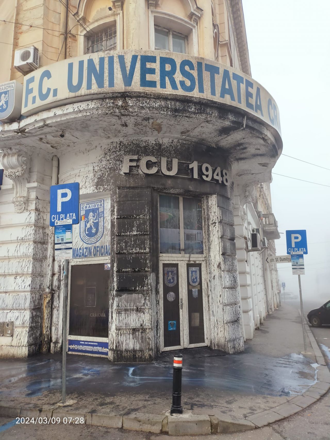 Sediul FCU Craiova, vandalizat cu o zi înainte de derby-ul Olteniei_14