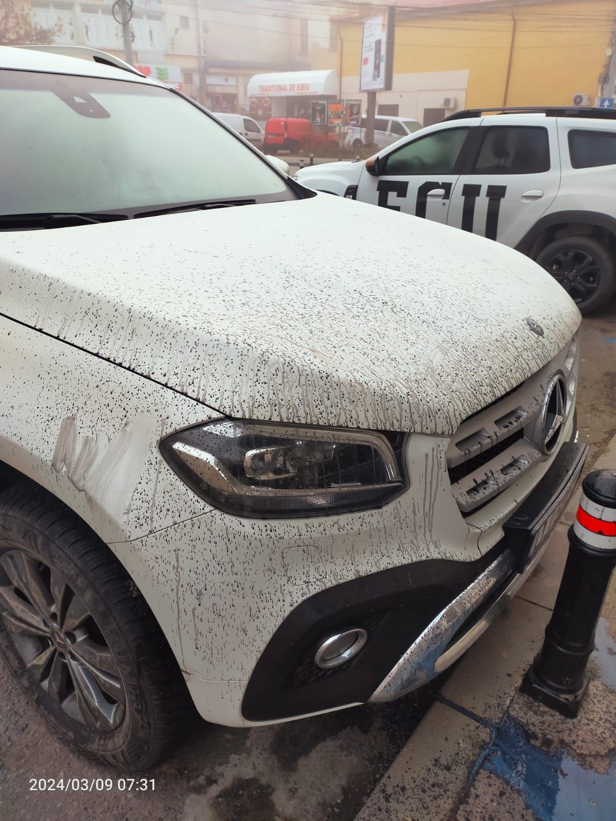 Sediul FCU Craiova, vandalizat cu o zi înainte de derby-ul Olteniei_16