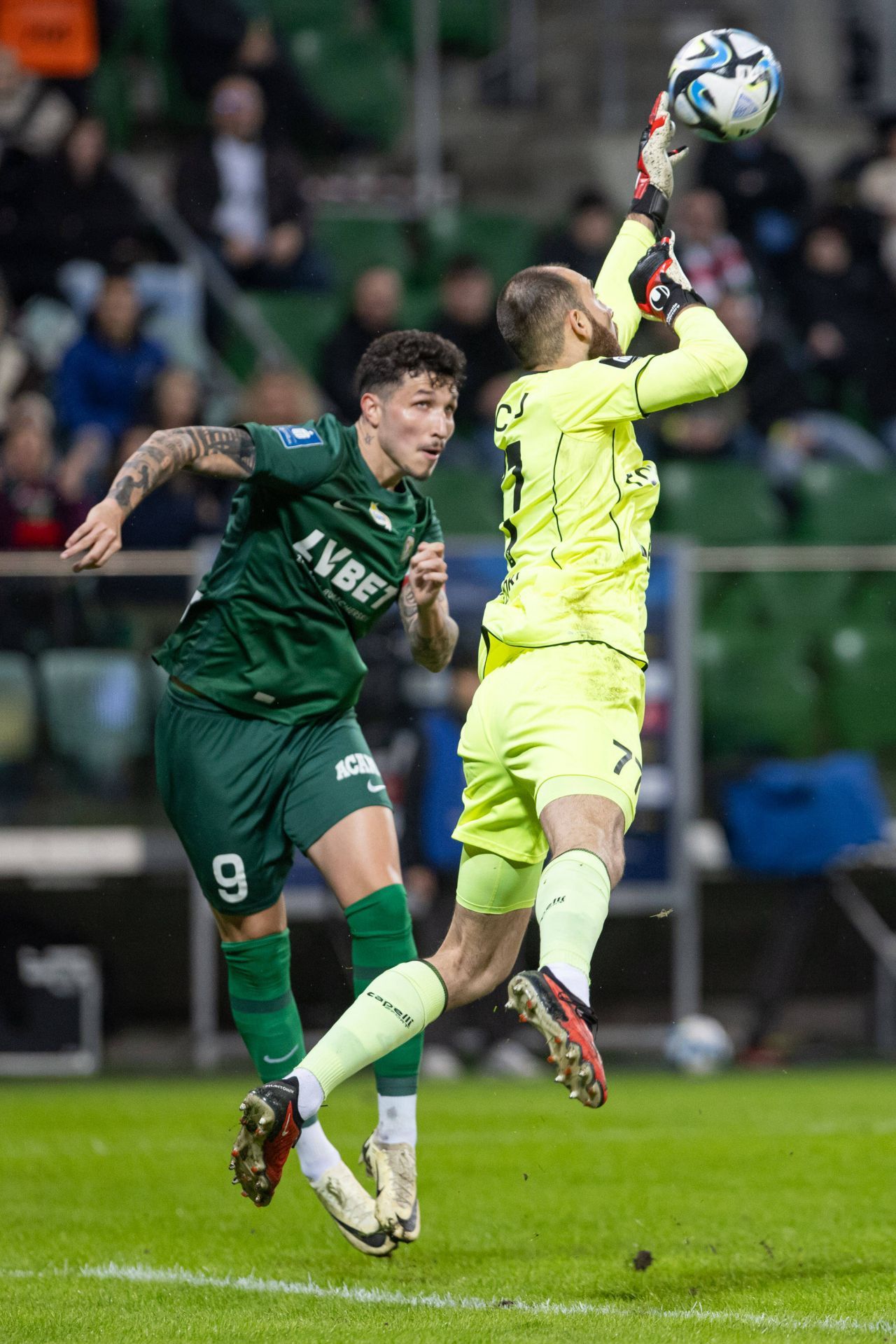 A luat trei campionate cu FCSB, iar acum se luptă la titlu în Europa! ”Într-o formă genială”_6