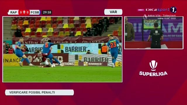 Raritate la Rapid - FCSB! Hațegan a fost chemat la monitorul VAR, dar n-a dat penalty_18