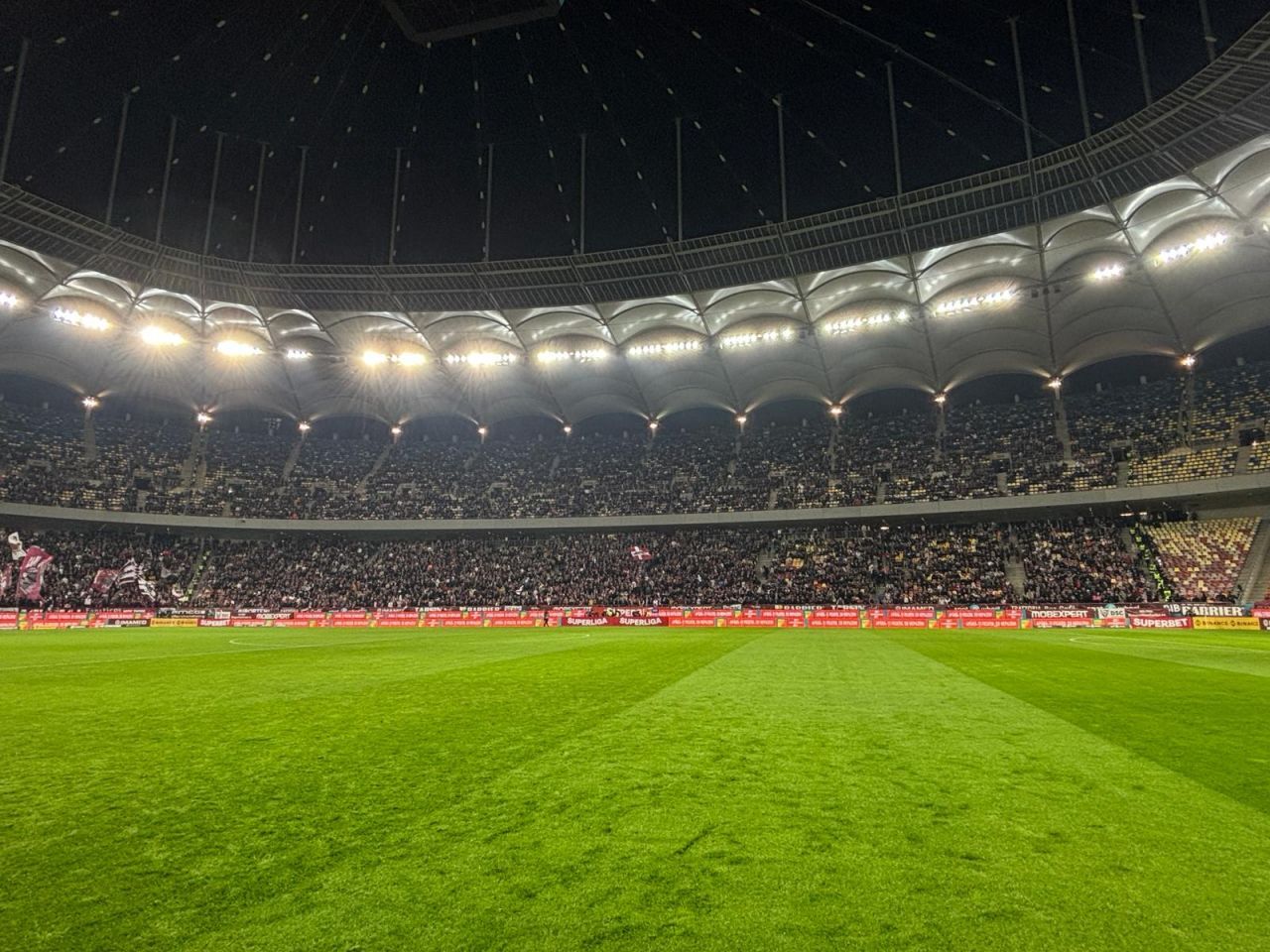 Record în Liga 1! Câți fani au fost prezenți la Rapid - FCSB_1