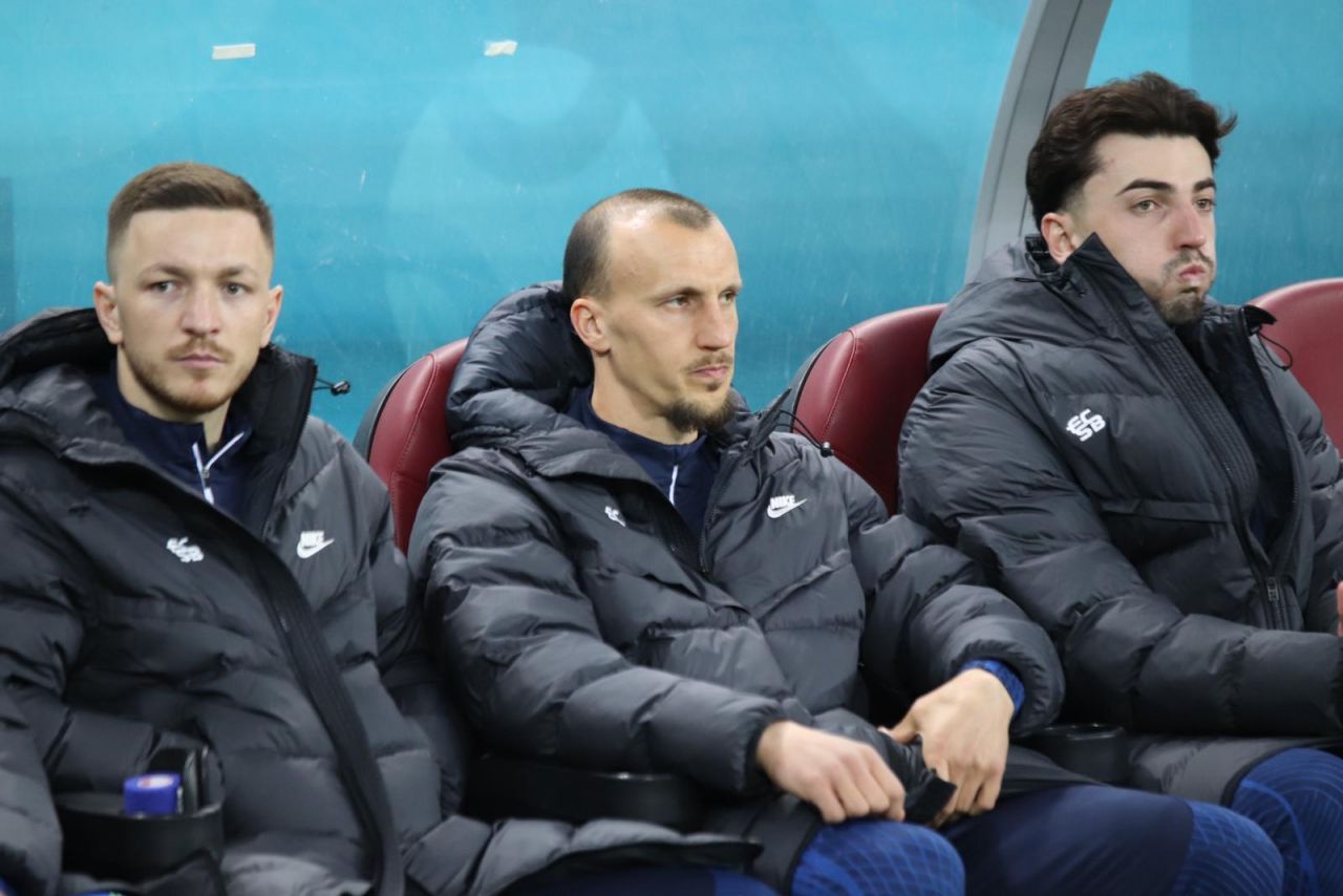De ce nu a jucat Vlad Chiricheș în Rapid - FCSB 4-0 _6