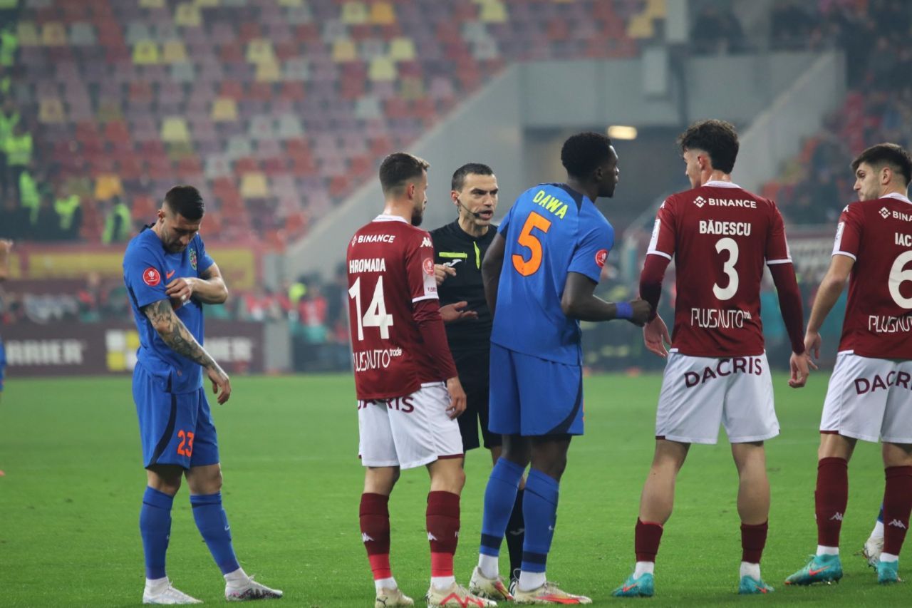 UTA Arad 1-2 Universitatea Craiova | Craiova trece la un punct peste FCSB si devine LIDER in Liga 1! _4
