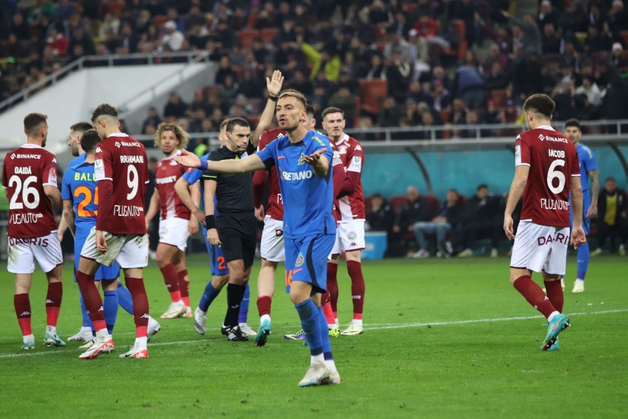 CFR 2-0 FCSB | CADOURI pentru toata lumea: FCSB, greseli URIASE! Kovacs le-a refuzat un penalty. Ghinion pentru Man si Coman dupa superexecutii! Cum arata clasamentul_18