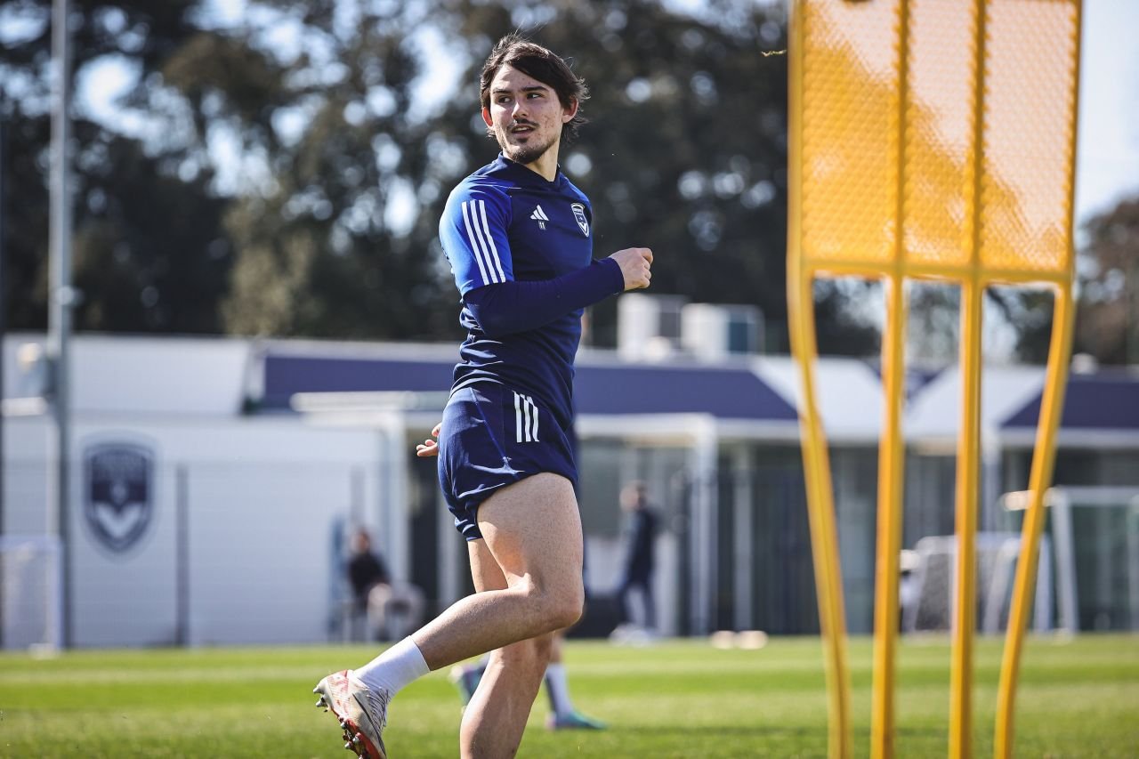 Alexi Pitu, titular pe un post neobișnuit și printre cei mai buni de pe teren la Bordeaux! ”Notre petit prince Roumain”_7