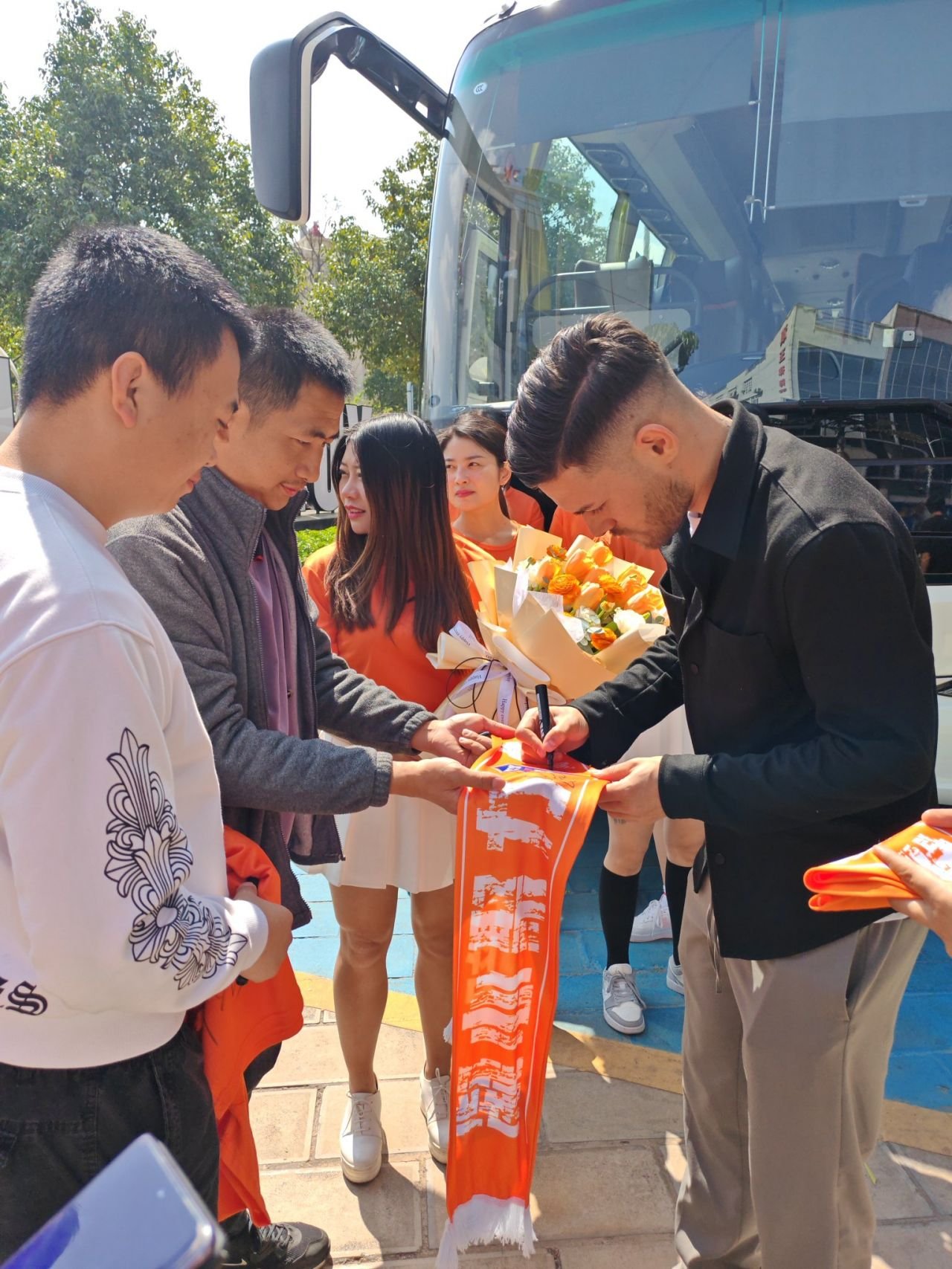 Alexandru Ioniță a debutat în China! Este decarul echipei care s-a înființat în 2021 și a promovat succesiv sezon de sezon_5