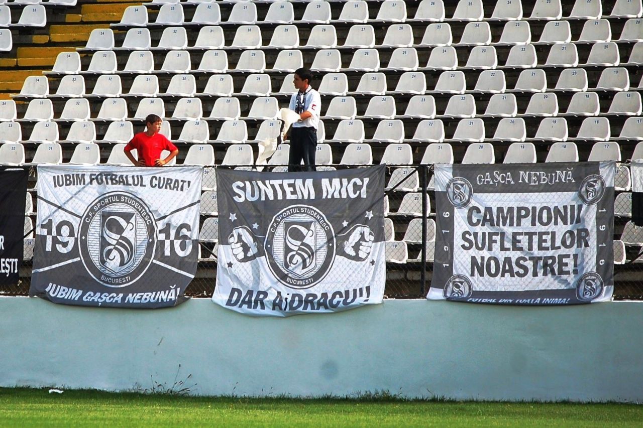 Cum arată acum Stadionul Regie, unde au făcut spectacol Gică Hagi, Mircea Sandu și
