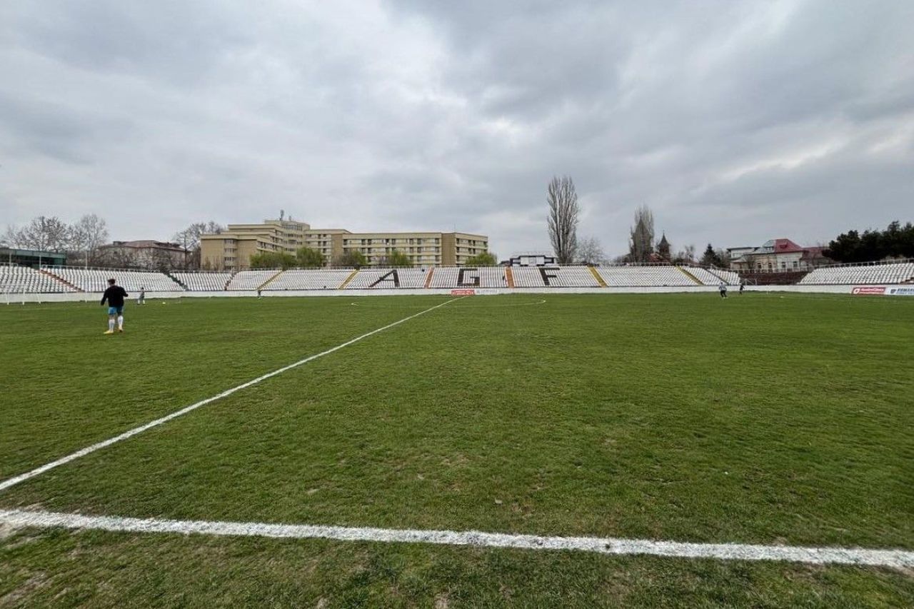 Cum arată acum Stadionul Regie, unde au făcut spectacol Gică Hagi, Mircea Sandu și