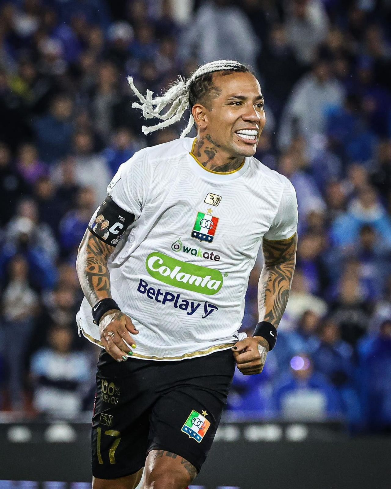 Reactia lui Adrian Mititelu dupa ce fiul sau si-a tatuat chipul lui pe picior!