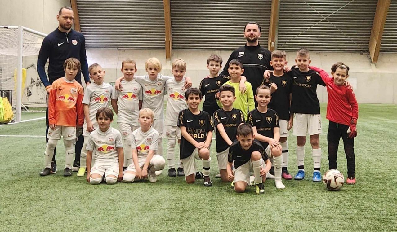 ”Banda” de puști români din Austria i-a dat 24 de goluri lui Red Bull Salzburg! ”Părinții au numărat și mi-au zis scorul”_1