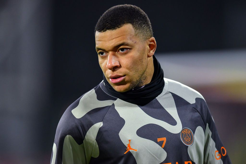 PSG a pus ochii pe un fotbalist de la Liverpool, pentru a-l &icirc;nlocui pe Kylian Mbappe