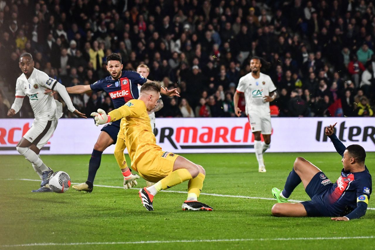 Kylian Mbappe, ca în vremurile bune la PSG: integralist, căpitan, marcator!_8