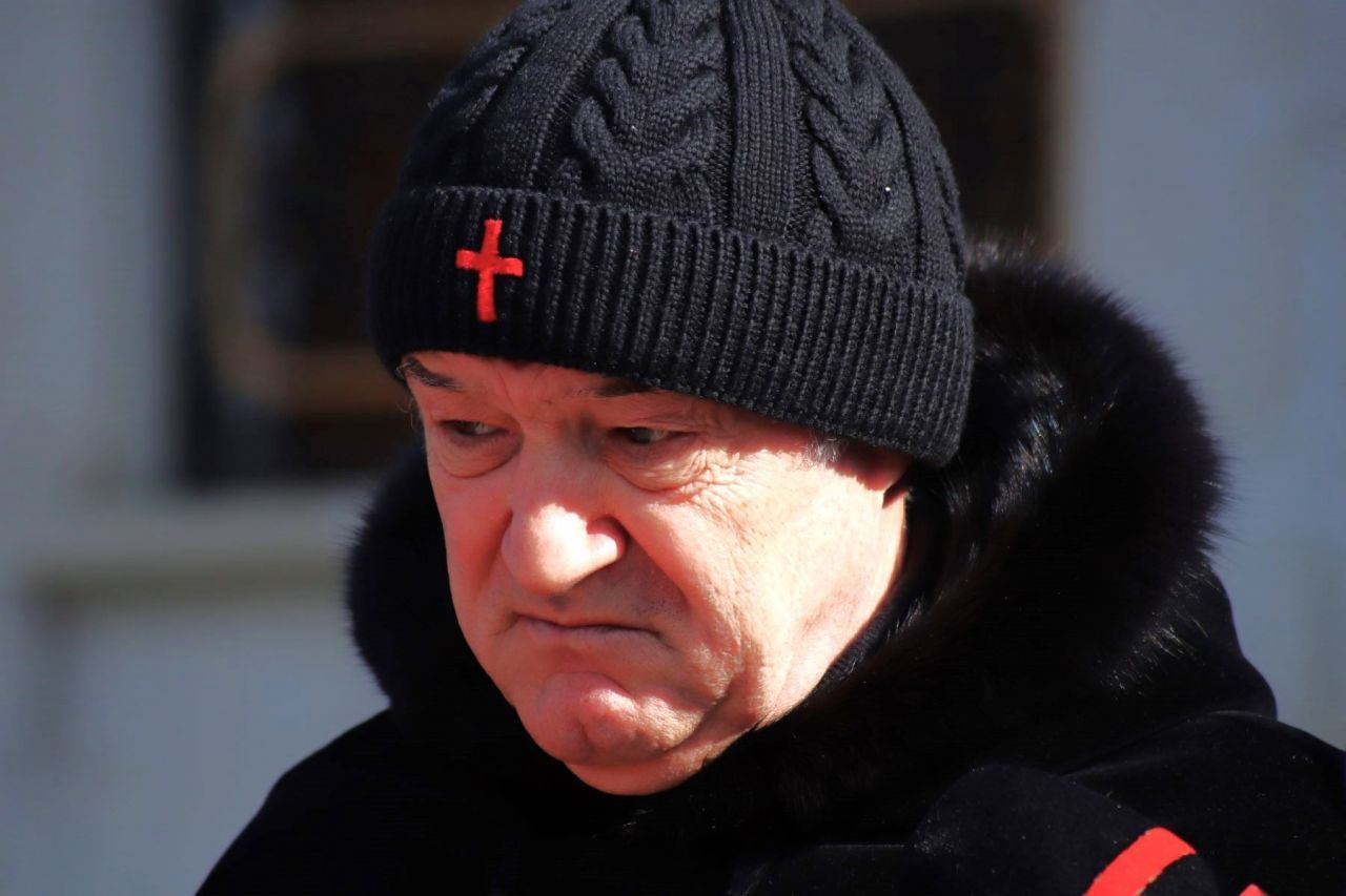 Reacția lui Gigi Becali după ce a fost implicat într-un nou accident de mașină_10