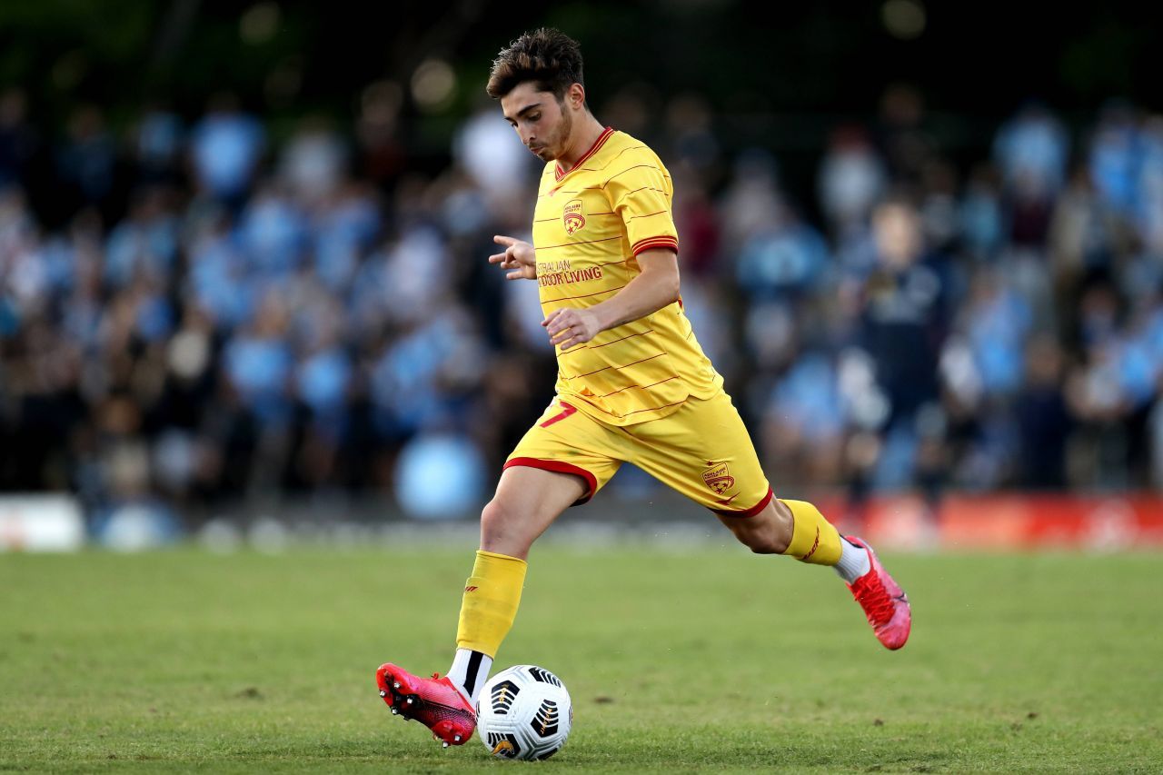 „Domnul și domnul!” Fotbalistul susținut de Messi și Griezmann și-a cerut iubitul în căsătorie chiar pe teren _2