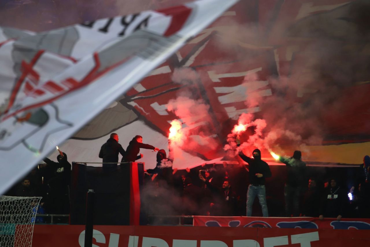 Mult fum pentru nimic. Ce au pățit jucătorii lui Dinamo, acuzați de același lucru ca Daniel Niculae în 2011_13
